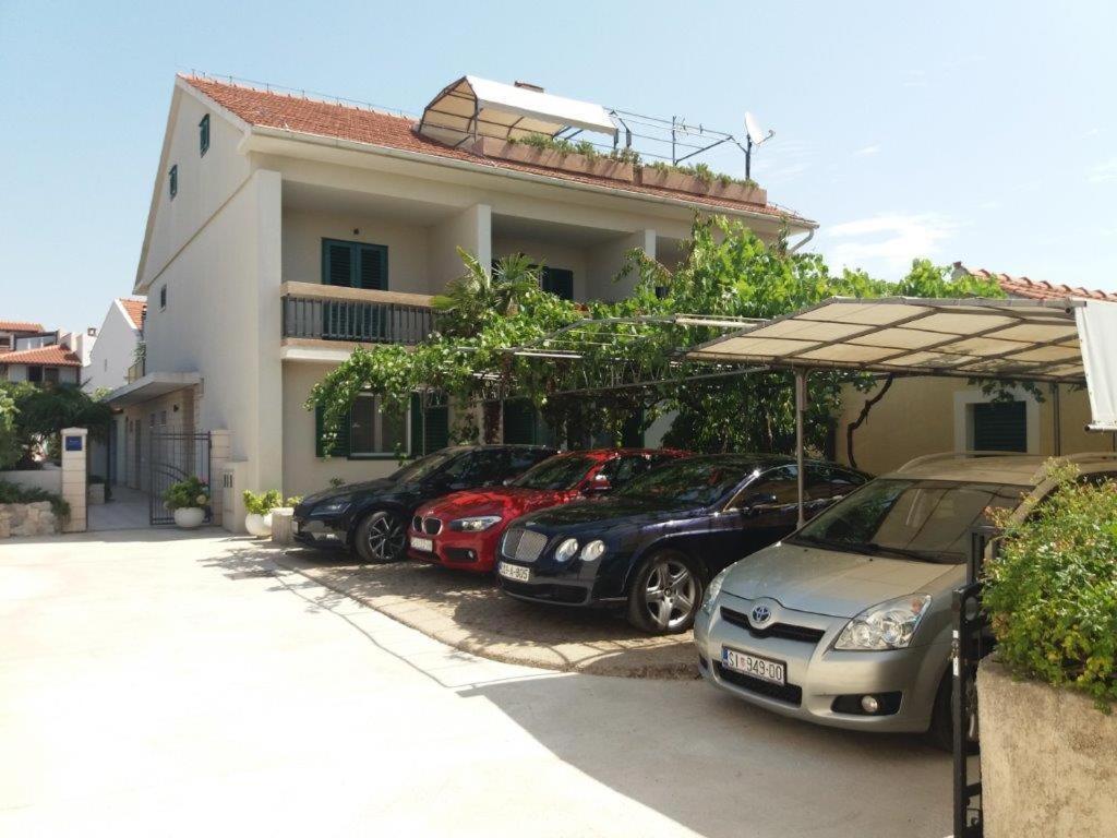 Apartment Tonka Vodice Luaran gambar